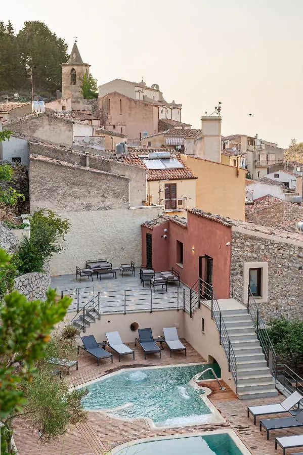 **** Hotel Gratteri Resort Italien